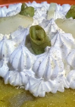 Una foto de Tatín de peras y jengibre 🍐👩🏼‍🍳