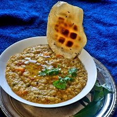 A picture of Bisi bele bhaat tamil style.