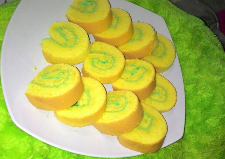 Roll Cake Lembut Irit 3 telur (kocok all in one) porsi 1 loyang