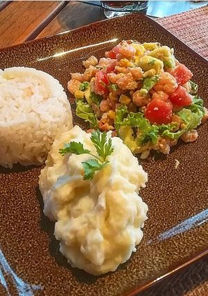 Una foto de Ensalada de camarón 🍤