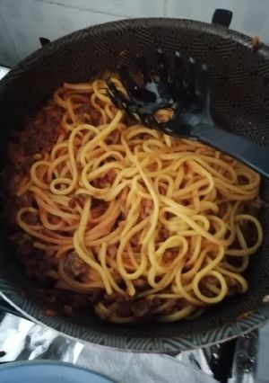 Una foto de Espaguetis con carne molida