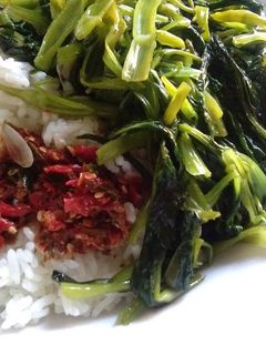 Foto resep Tumis Kangkung Belah