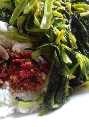 Foto resep Tumis Kangkung Belah