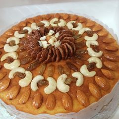 A picture of Cereal Dry fruits cake.