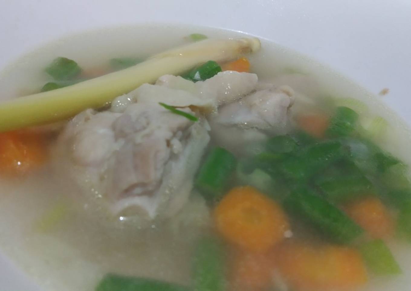 Sup Ayam Serai