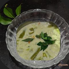 A picture of Vegetable Curry.