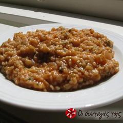 A picture of Risotto... with trahana.