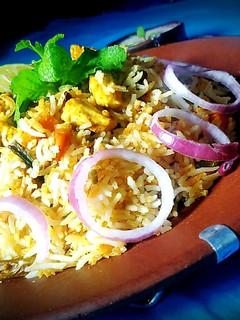 वेज दम बिरयानी (veg dum biryani recipe in Hindi) रेसिपी मुख्य फोटो