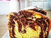 Une photo de cake au chocolat moelleux