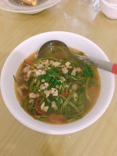 Hình của món Canh chua rau muống.