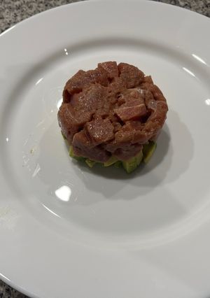 Una foto de Tartar de atún