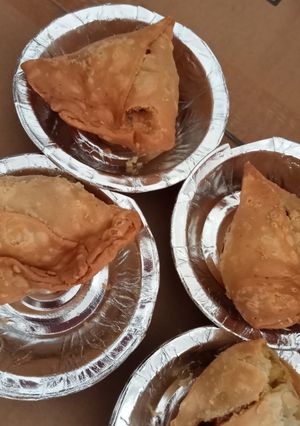 A picture of Samose.