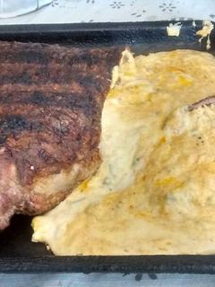 Una foto de Matambre relleno de queso