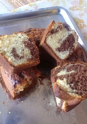 A picture of Butter cake with chocolate.