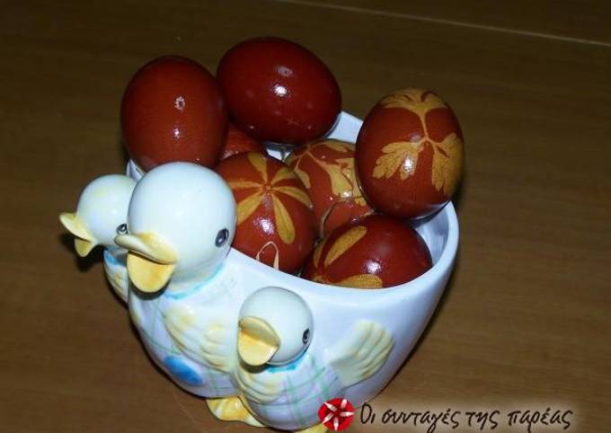 κύρια φωτογραφία συνταγής Πασχαλινά κόκκινα αυγά