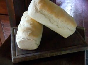 Una foto de Pan casero (forma lactal)