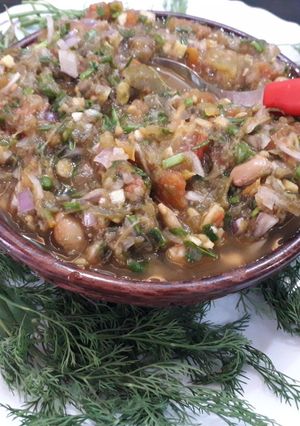 A picture of Sem ka chokha (broad beans).