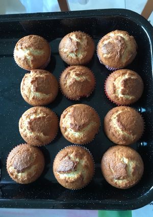 A picture of Banana muffins with chocolate.