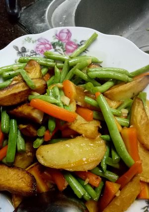 Foto resep Tumis kentang wortel buncis