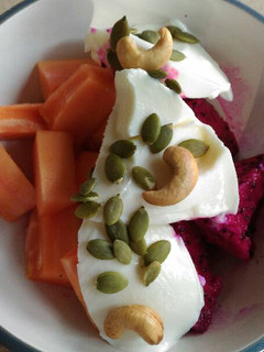 Foto resep Sarapan Sehat Buah & Yogurt