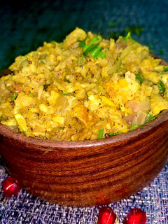 வாழைக்காய் பொடிமாஸ் (Vaazhaikai podimass recipe in tamil) செய்முறை முக்கிய புகைப்படம்