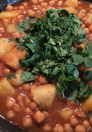 A picture of Aloo Chole.