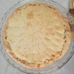 Una foto de Tarta de atún gallega fácil