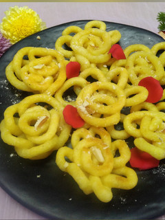 ஜிலேபி (Jalebi recipe in tamil) செய்முறை முக்கிய புகைப்படம்