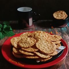 A picture of જીરા પૂરી.(Jira poori Recipe in Gujarati).