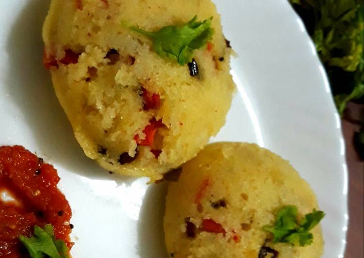 Tricolor Idli