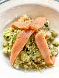 Healthy Quinoa Salad with Smoked Salmon!