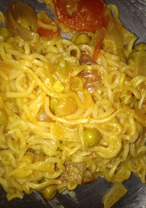A picture of Masala maggi.