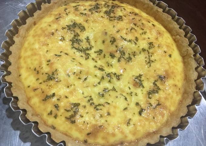 Quiche Smoke Beef and Cheese