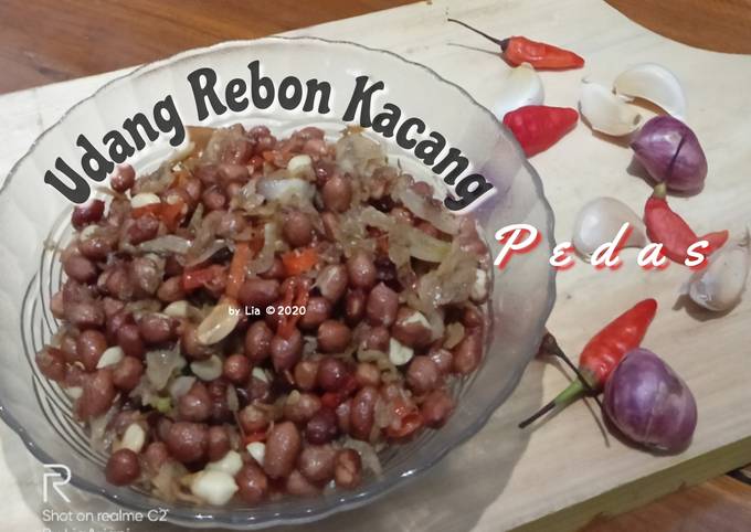 Udang Rebon Kacang Pedas