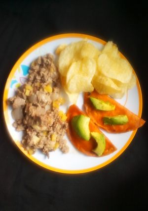 Una foto de Alambre con Piña (Los Menehune)