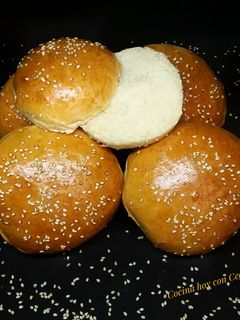 Una foto de Pan para hamburguesas