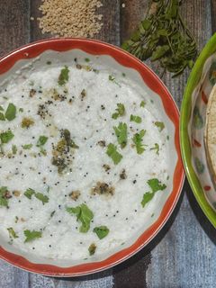કર્ડ રાઈસ (Curd Rice Recipe In Gujarati) રેસીપી મુખ્ય ફોટો