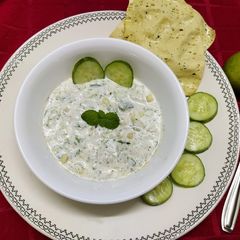 A picture of Greek Tzatziki Dip.