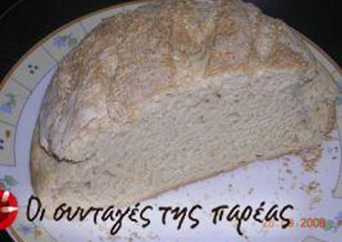 κύρια φωτογραφία συνταγής Εύκολη συνταγή για ψωμί