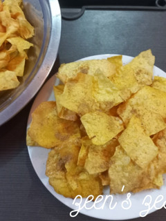A picture of Yam Chips.