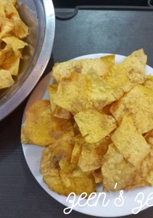 A picture of Yam Chips.