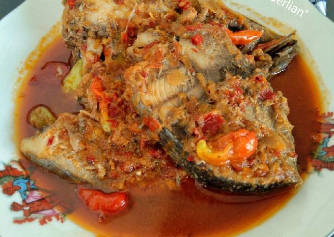 Balado ikan tongkol