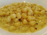 Una foto di gorgonzola e patate