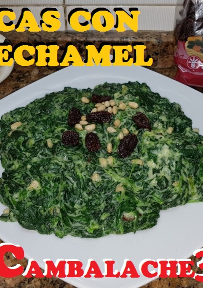 Una foto de Espinacas con salsa bechamel pasas y piñones