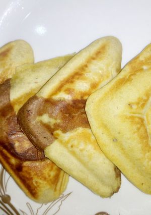 A picture of Toasted chocolate pancake.