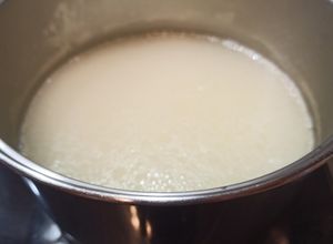 Foto principal de Caldo de patas de pollo