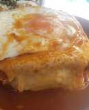 Francesinha com Ovo