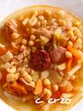 Garbanzos con berza y callos