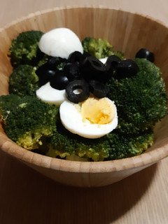 Una foto de Ensalada de brócoli