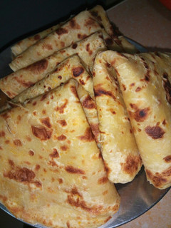 A picture of Soft layered carrot chapatis.
